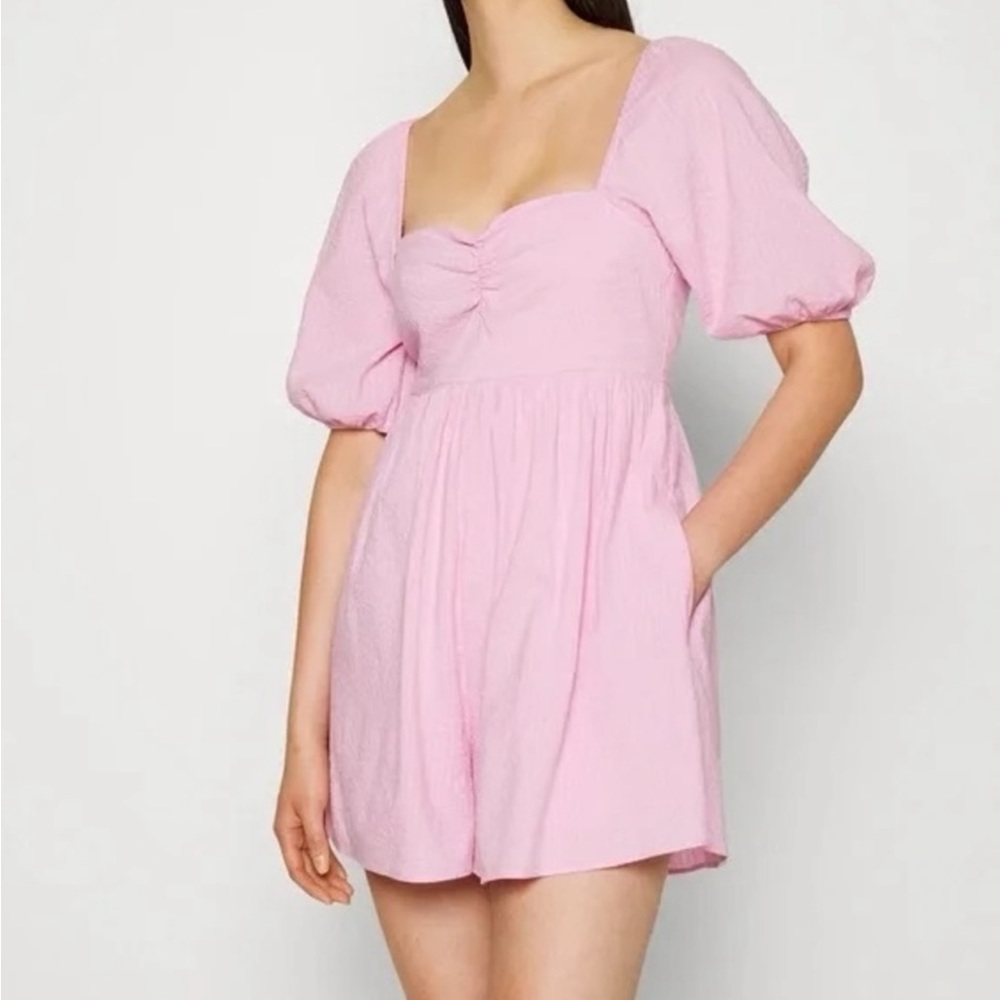 ✨NEW WITH TAGS✨ Abercrombie Romper